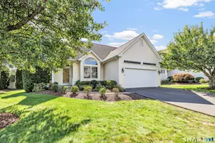 18 Wicklow Ln, Shelton, CT 06484 - Photo 23