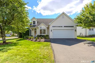 18 Wicklow Ln, Shelton, CT 06484 - Photo 1