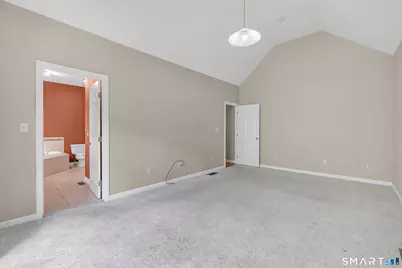 18 Wicklow Lane, Shelton, CT 06484 - Photo 13