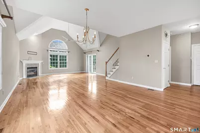 18 Wicklow Lane, Shelton, CT 06484 - Photo 3
