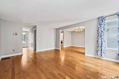 39 Old Mill Court #39, Simsbury, CT 06070 - Photo 7