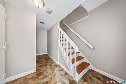 39 Old Mill Court #39, Simsbury, CT 06070 - Photo 3