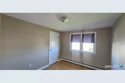230 Oakland Avenue, New Britain, CT 06053 - Photo 11