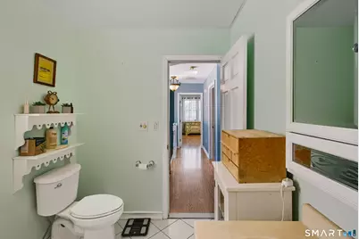 1058 East Broadway Avenue, Milford, CT 06460 - Photo 29