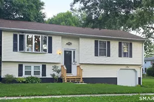 75 Ramsdell St, New Haven, CT 06515 - Photo 1