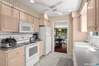 163 Turtle Bay Drive #163, Branford, CT 06405 - Photo 11
