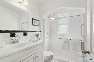 100 Flint St, Trumbull, CT 06611 - Photo 13