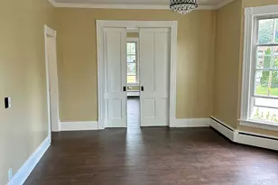 134 Queen St, Bristol, CT 06010 - Photo 13