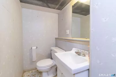 17 Honor Road, West Haven, CT 06516 - Photo 33