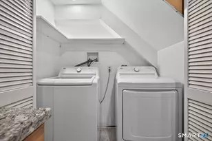 9 Edgewood St, Norwalk, CT 06854 - Photo 33
