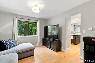 160 Nod Rd, Simsbury, CT 06089 - Photo 13