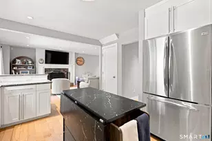 160 Nod Rd, Simsbury, CT 06089 - Photo 9