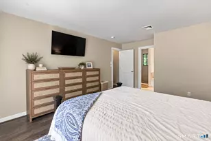 160 Nod Rd, Simsbury, CT 06089 - Photo 21