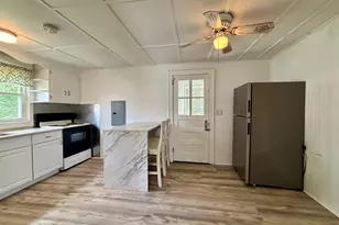 40 Portland Ave, Old Lyme, CT 06371 - Photo 5