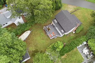 4 Walnut Rd, Old Lyme, CT 06371 - Photo 3