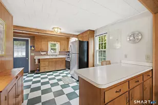 4 Walnut Rd, Old Lyme, CT 06371 - Photo 19