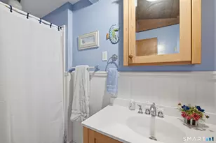 4 Walnut Rd, Old Lyme, CT 06371 - Photo 23