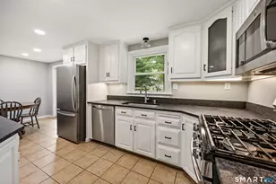 11 Schenone Ct, Plainville, CT 06062 - Photo 5