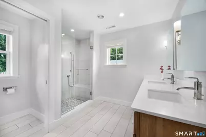 50 University Drive, Fairfield, CT 06824 - Photo 23