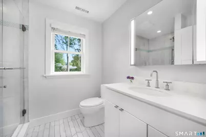 50 University Drive, Fairfield, CT 06824 - Photo 29