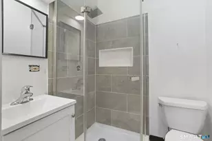 104 Thornton St, Hamden, CT 06517 - Photo 29