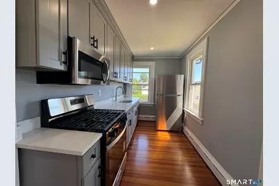 66 Dodd Avenue #2, Bridgeport, CT 06606 - Photo 5