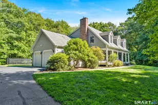 14 Spinnaker Rd, Waterford, CT 06385 - Photo 1