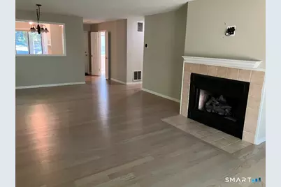 5 Overlook Court #5, Avon, CT 06001 - Photo 3