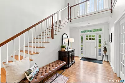 9 Whitehall Court, Middlebury, CT 06762 - Photo 3
