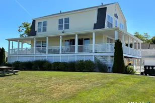 2 Buckingham Ave, Old Saybrook, CT 06475 - Photo 21