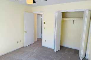 64 Deerwood Ln, Waterbury, CT 06704 - Photo 17