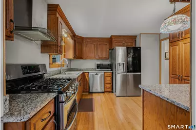 17 Louise Drive, East Lyme, CT 06357 - Photo 13