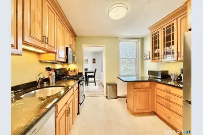 1 Strawberry Hill Court #1A, Stamford, CT 06902 - Photo 17