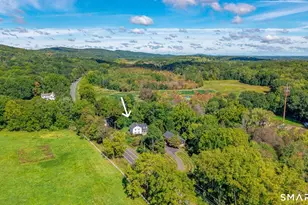 428 Simsbury Rd, Bloomfield, CT 06002 - Photo 39