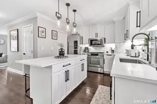 22 2nd Ave, Danbury, CT 06810 - Photo 3