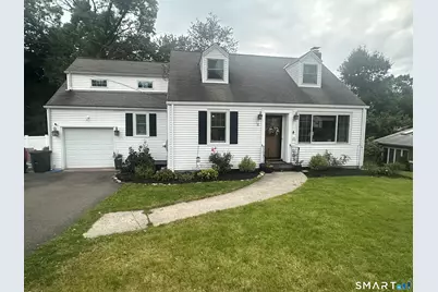 32 Hilltop Terrace, North Haven, CT 06473 - Photo 1