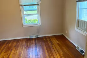 4 Canterbury St, East Hartford, CT 06118 - Photo 7