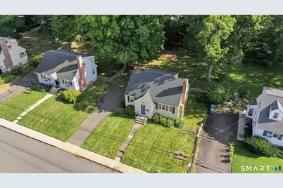 14 Barry Road, Manchester, CT 06042 - Photo 5
