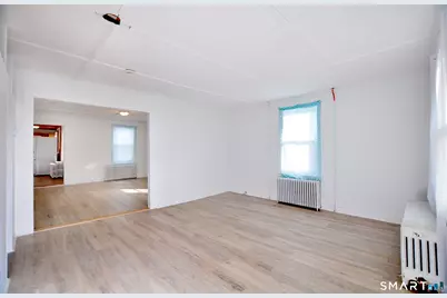 118 Meadow Street, Winchester, CT 06098 - Photo 11