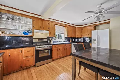 38 Lewis Street, Naugatuck, CT 06770 - Photo 13