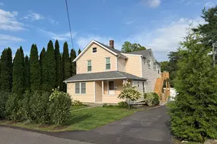 16 Raymond St, New Canaan, CT 06840 - Photo 1