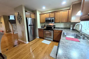 286 Beth Ln, Waterbury, CT 06705 - Photo 9