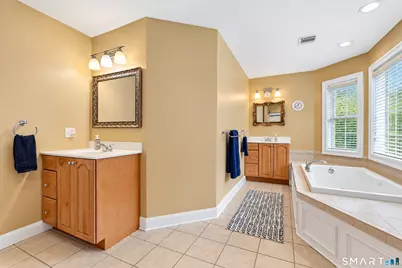10 Two Mile Hill Road, Waterford, CT 06385 - Photo 19