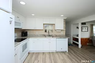 18 Dorothy Rd, Westbrook, CT 06498 - Photo 5