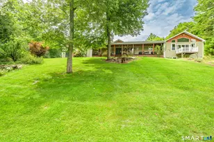 332 Ravenelle Rd, Thompson, CT 06255 - Photo 3
