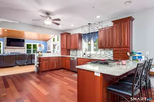332 Ravenelle Rd, Thompson, CT 06255 - Photo 11