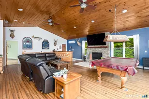 332 Ravenelle Rd, Thompson, CT 06255 - Photo 13