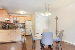 2320 Harbor View Dr, Rocky Hill, CT 06067 - Photo 9