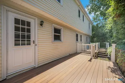 85 Burwood Avenue, Stamford, CT 06902 - Photo 15