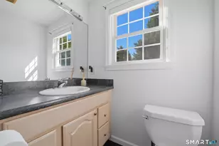73 Tremont Ave, Stamford, CT 06906 - Photo 25
